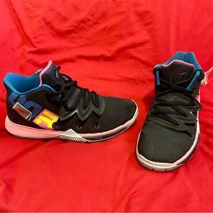 Youth Nike Kyrie 5 ‘Just Do it’ (7Y)